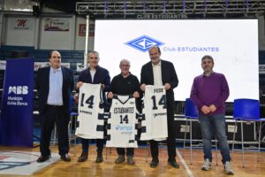 Clubes de Pie: Estudiantes presentó el proyecto para la reconstrucción