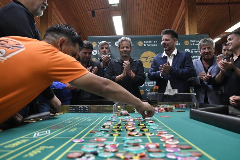 La espera terminó : El Casino de Monte oficialmente inaugurado