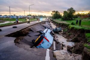 Romina Barrios: “En Cerri todavía hay zonas anegadas con evacuado“