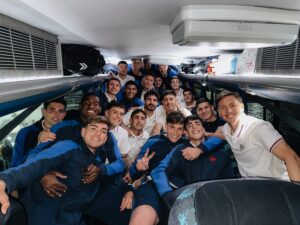 El plantel de San Lorenzo denunció falta de agua caliente, comida deficiente y salarios impagos