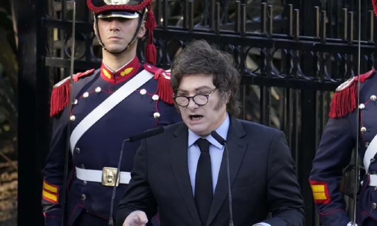 Denunciaron a Javier Milei por sus dichos sobre Malvinas en un medio británico