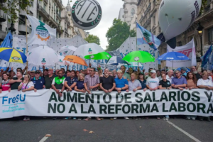 La CGT irá a la Justicia si se aprueba la reforma laboral