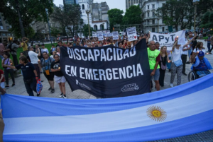 La Justicia ordenó que el gobierno reglamente la Ley de Emergencia en Discapacidad