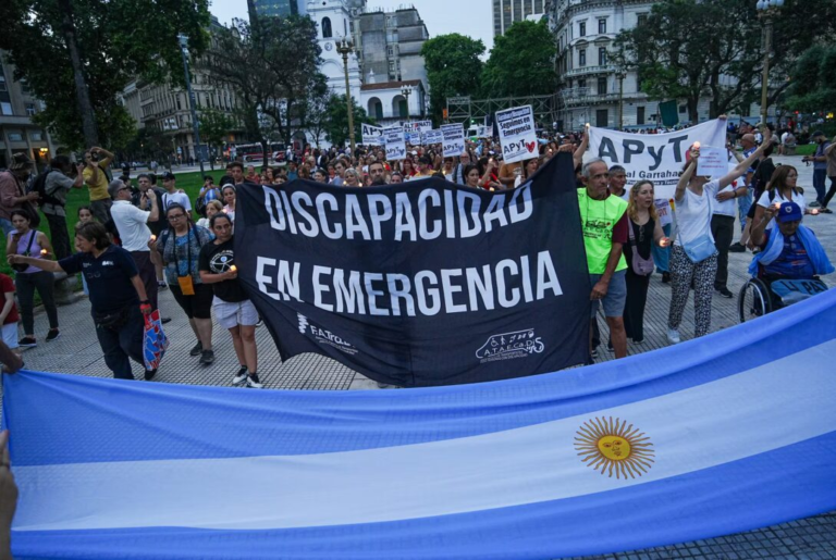 La Justicia ordenó que el gobierno reglamente la Ley de Emergencia en Discapacidad