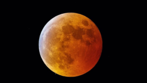 ¿Cómo ver la Luna de Sangre desde Argentina el 3 de marzo?