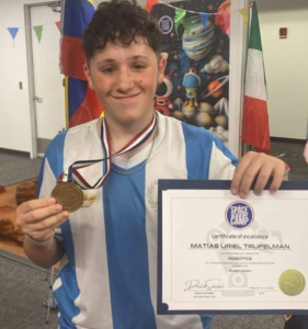 Un argentino de 16 ganó un premio de la NASA con un proyecto de minería sustentable en Marte