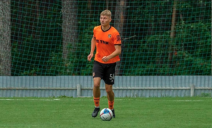 Un jugador de fútbol ruso confesó haber asesinado a una empresaria