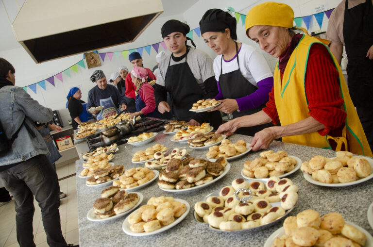 Impulsan la formación laboral en white: nuevo equipamiento y obras para fortalecer el CFP401