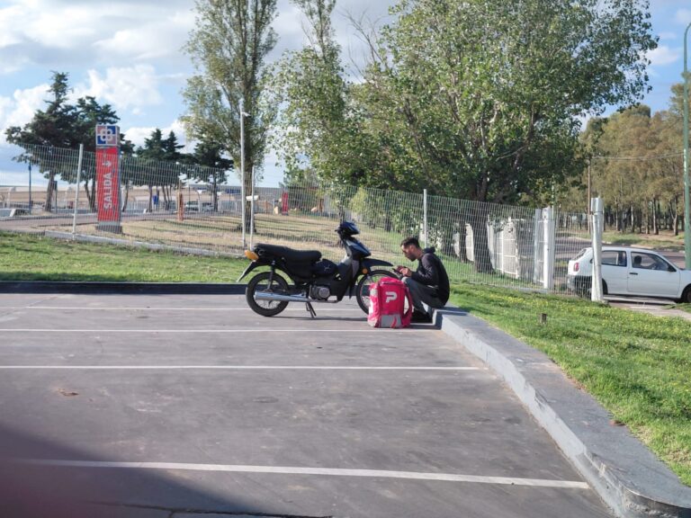 La generación precarizada: ¿qué está pasando con el empleo joven en Argentina?