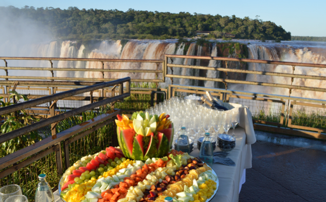 Se terminó la joda: la justicia frenó los eventos privados en Cataratas