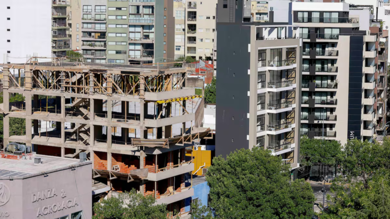 El gobierno probará a mitad de año con un proyecto de desregulación inmobiliaria