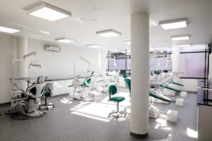 La UNLP inauguró una clínica de última generación apostando a la salud pública