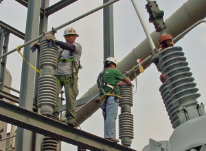 Después de casi 9 décadas cierra FAPA: era la única fábrica de aisladores eléctricos del país