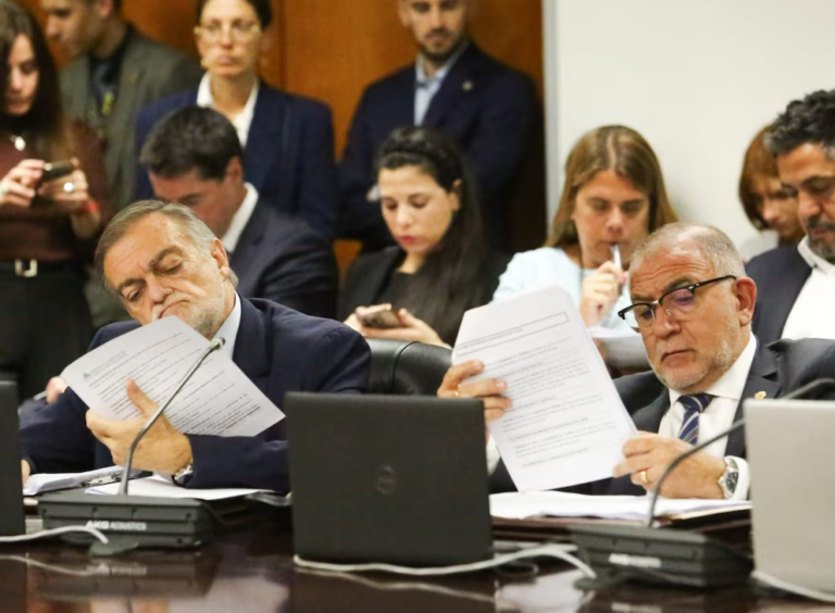Un juez tendrá que entregar el 30% de su sueldo por maltratar a sus empleados