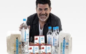 Julián Weich cerrará su empresa solidaria Conciencia por caída del consumo
