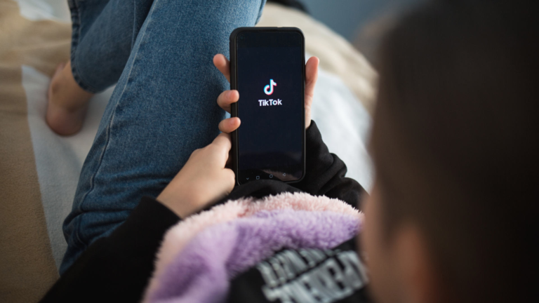 Meta, TikTok y Snap pagarán u$s27 millones para cerrar una demanda por adicción a las redes sociales