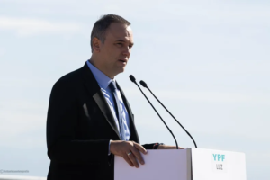 Manuel Adorni anunció que dejó de ser vocero presidencial