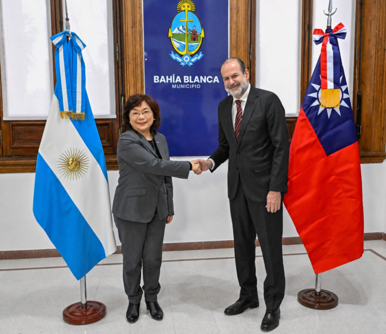 El gobierno taiwanés donó 100 mil dólares para el Centro Integrador Comunitario de Spurr