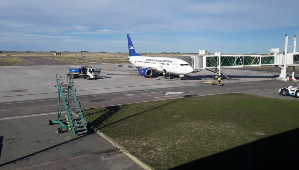 El municipio busca concesionar el estacionamiento del aeropuerto de Bahía Blanca