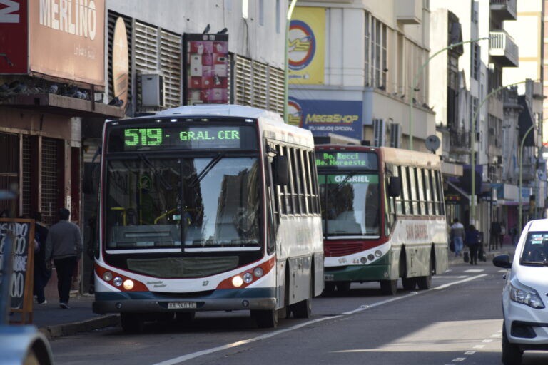 Los colectivos reducirán su frecuencia durante estas vacaciones de invierno