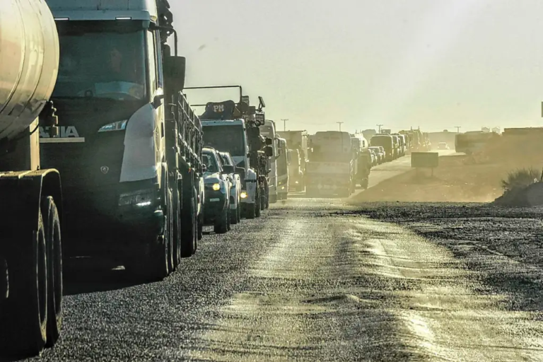 La Pampa quiere cobrarle peajes a los camiones por “dañar” sus rutas