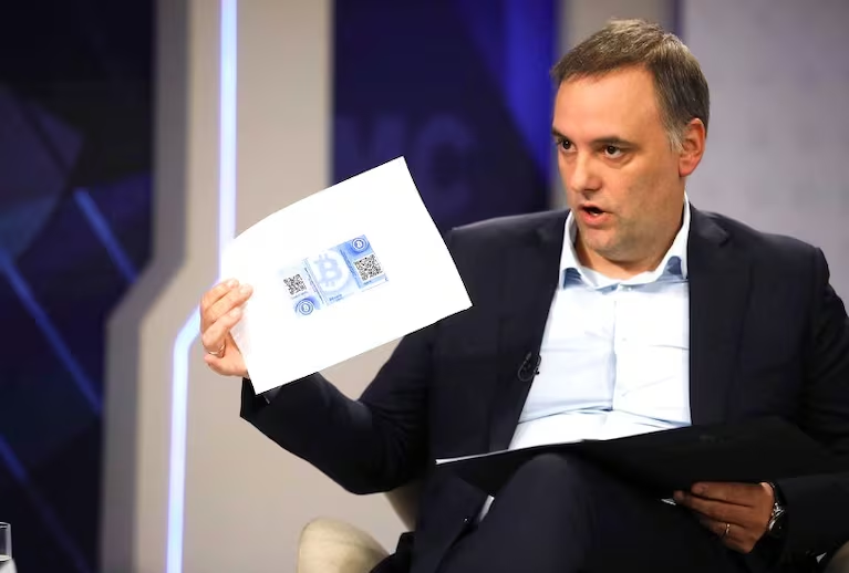 Manuel Adorni pidió una prórroga para justificar su patrimonio ante la justicia