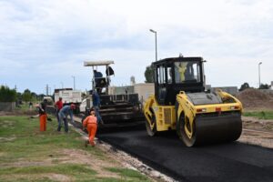 Comenzaron las obras de pavimentación de la calle Pacífico
