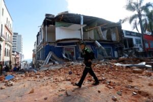 Un fuerte terremoto de 7,4 sacudió a Colombia: hay al menos 20 muertos