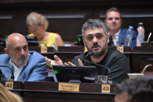 ¿De qué trata el proyecto de Tignanelli para frenar el sobreendeudamiento?