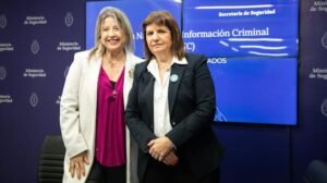 Denuncian a Bullrich y Monteoliva por los dichos de Milei sobre los 30000 terroristas