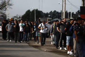 El empleo formal privado cayó por 14° mes consecutivo